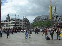 Köln: Nur wenige Meter vom Zentrum eröffnet ein neues Marriott Hotel 2006